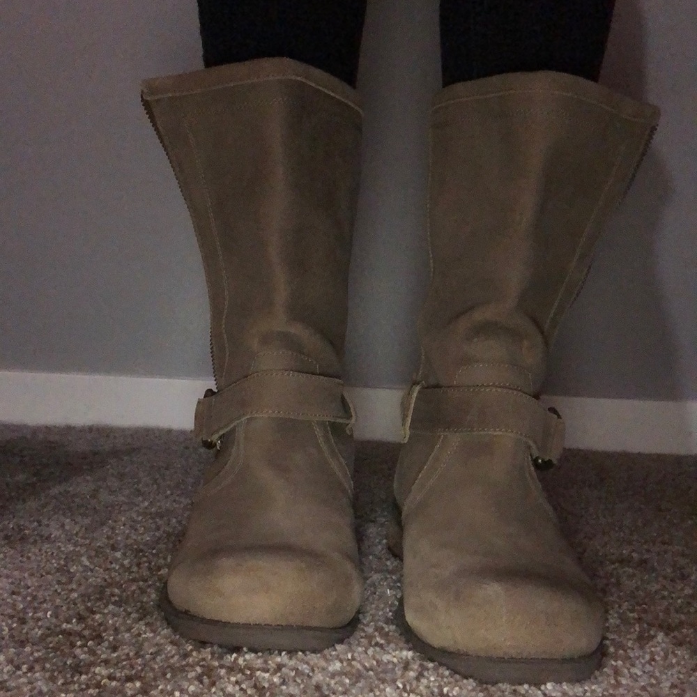 UGG combat, winter, suede boots